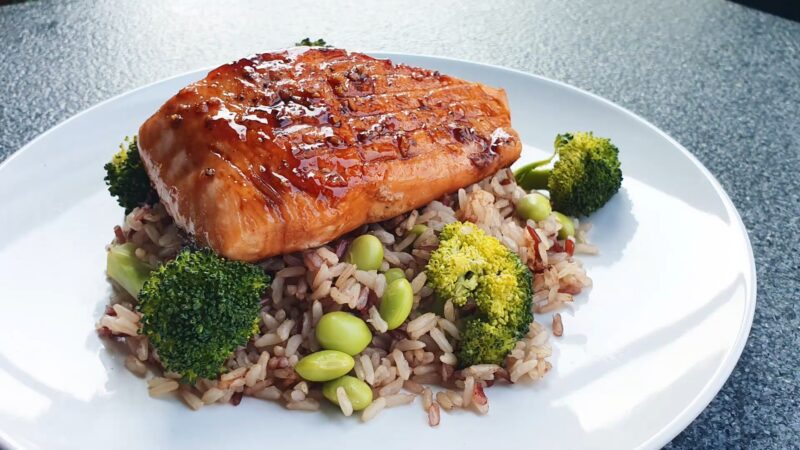 grilled salmon fillet with brown rice and steamed broccoli