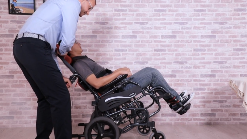 A Tilt-In-Space Wheelchair with An Adjustable Backrest and Seating